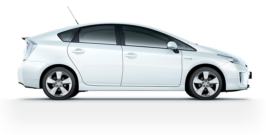 toyota-prius-2009-side-hvid-848x430.jpg