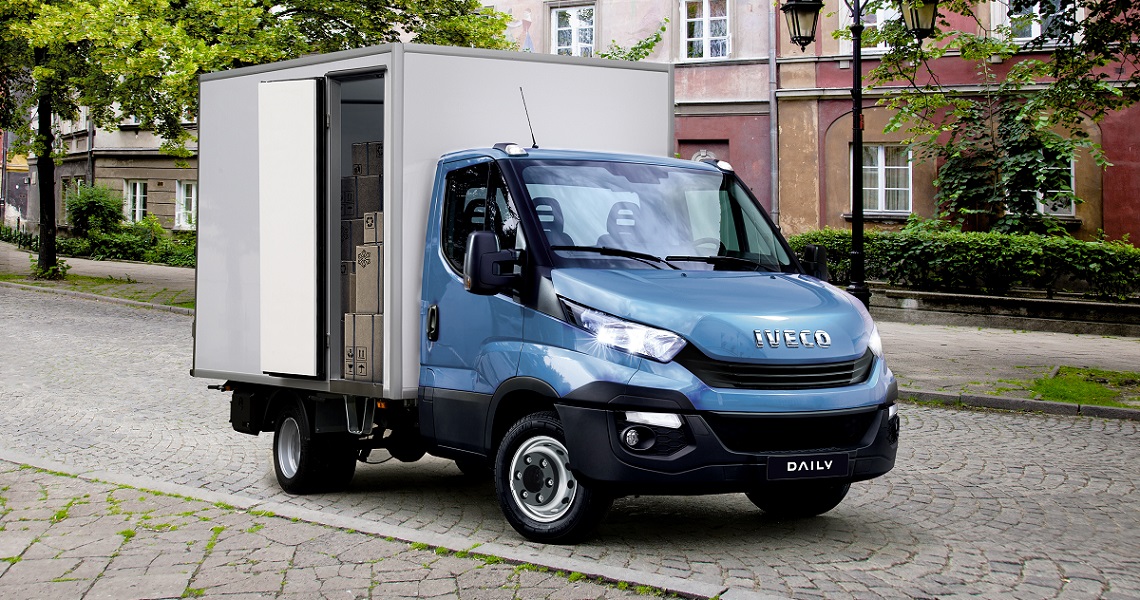 Iveco New Daily Boxes 25952061523 O 1140X600