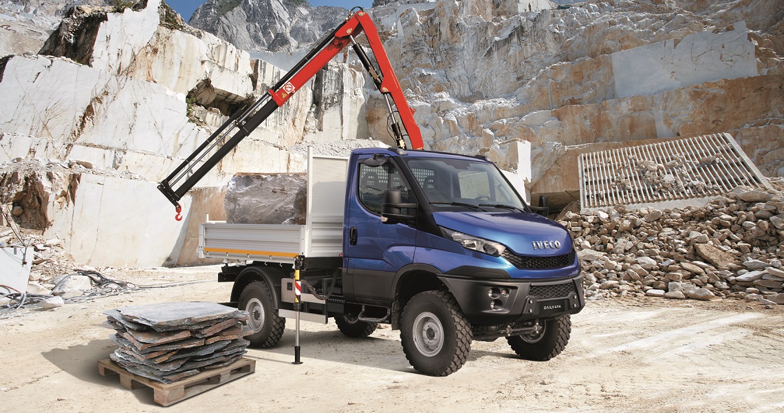 Iveco Daily 4X4 Side Blaa Kran 1140X600