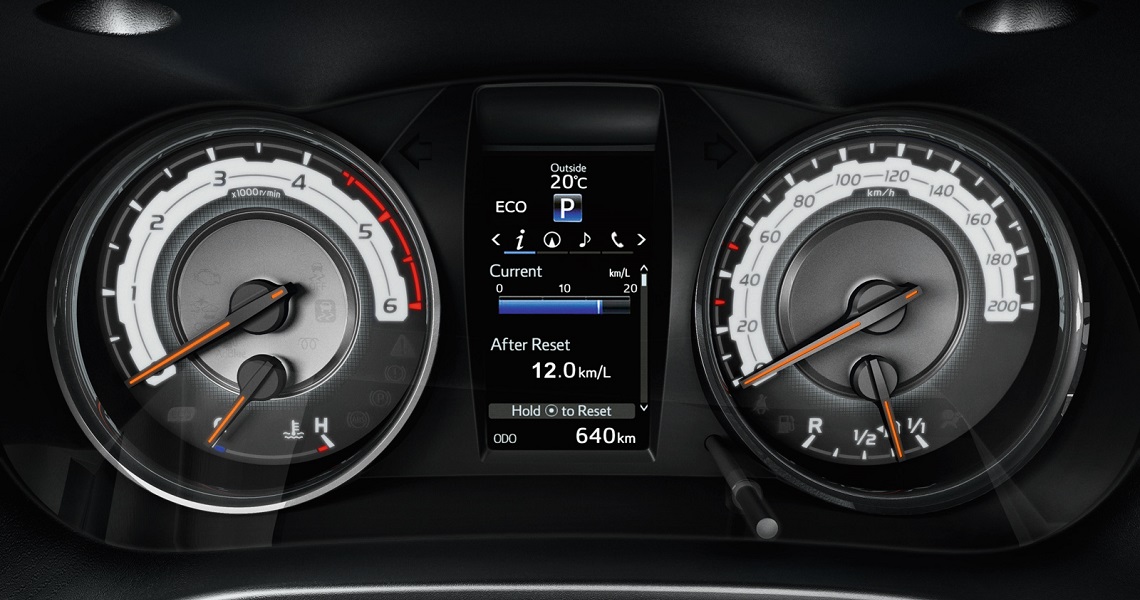 Toyota Hilux 2018 Interior Tme 030 A Full Tcm 11 1394552 1140X600