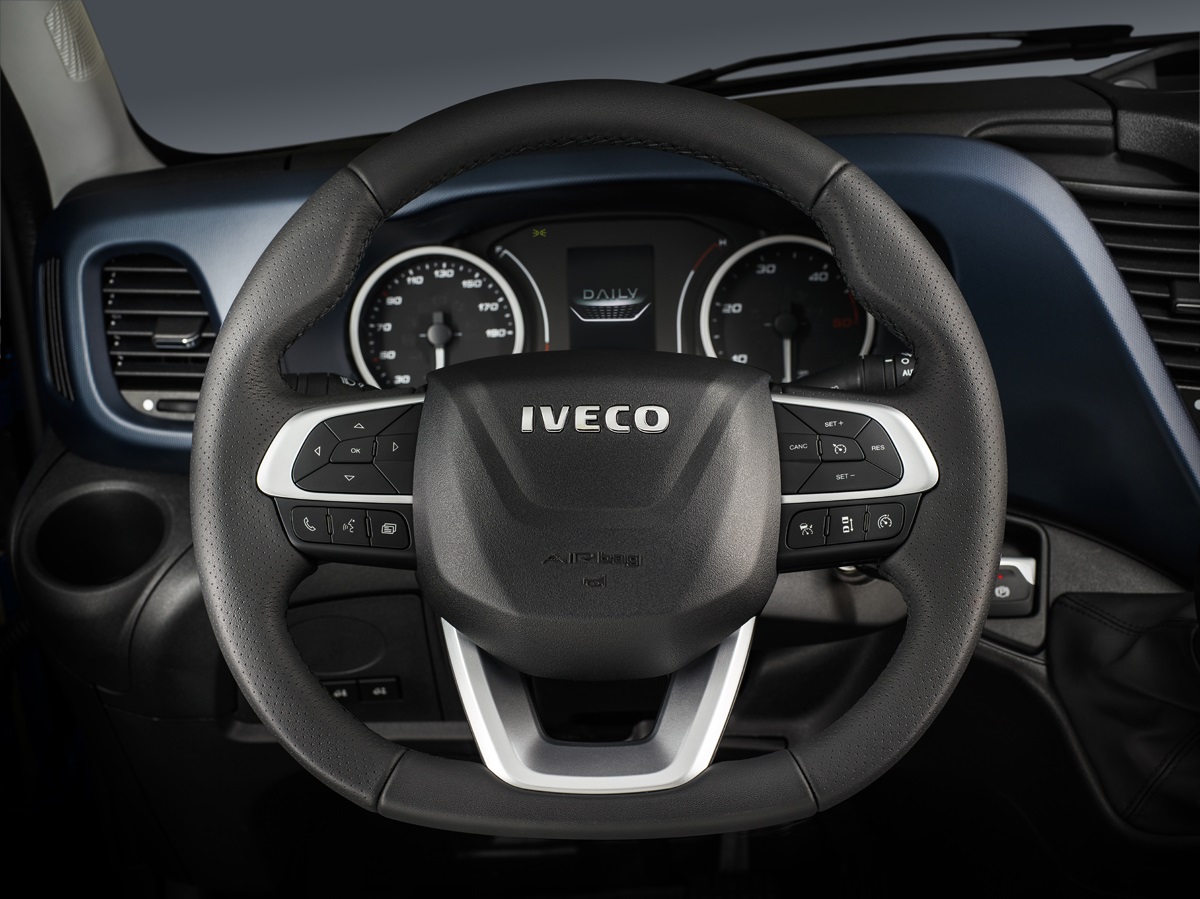 Iveco Daily 2019 Interior 1200X899