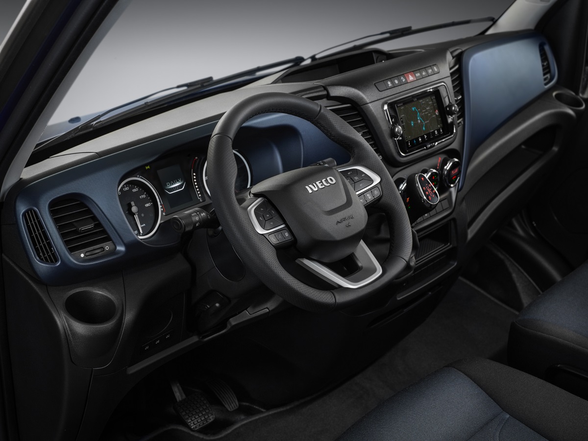Iveco Daily 2019 Interior Rat 1200X899