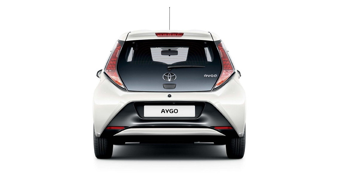 Toyota Aygo 2014 Bag Lige Hvid 1140X600